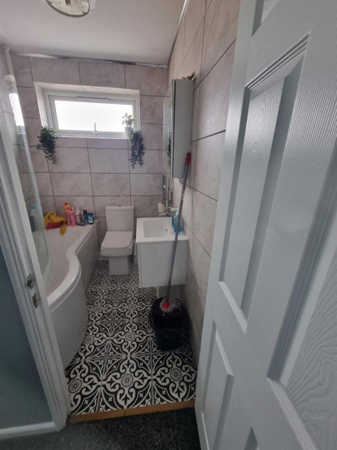 Spacious House In Central Μάντσεστερ Εξωτερικό φωτογραφία