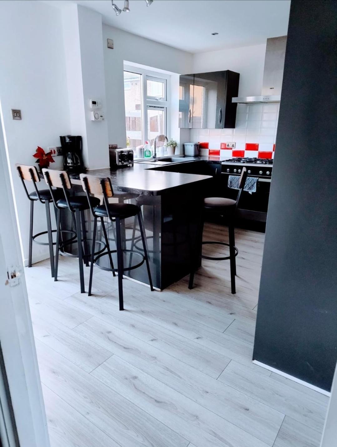 Spacious House In Central Μάντσεστερ Εξωτερικό φωτογραφία